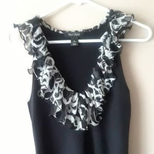 White House Black Market knit top